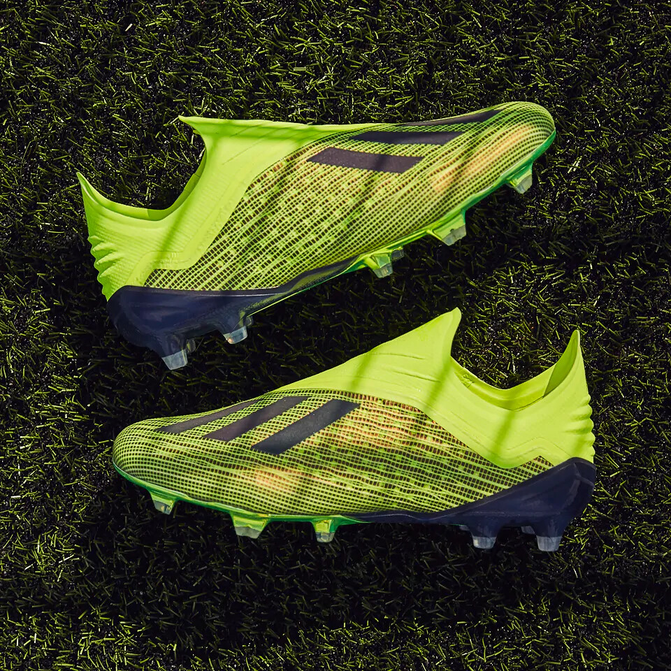 adidas　X18.1FG/AG Adidas X18.1 Blackout FG – Classic Soccer Cleats