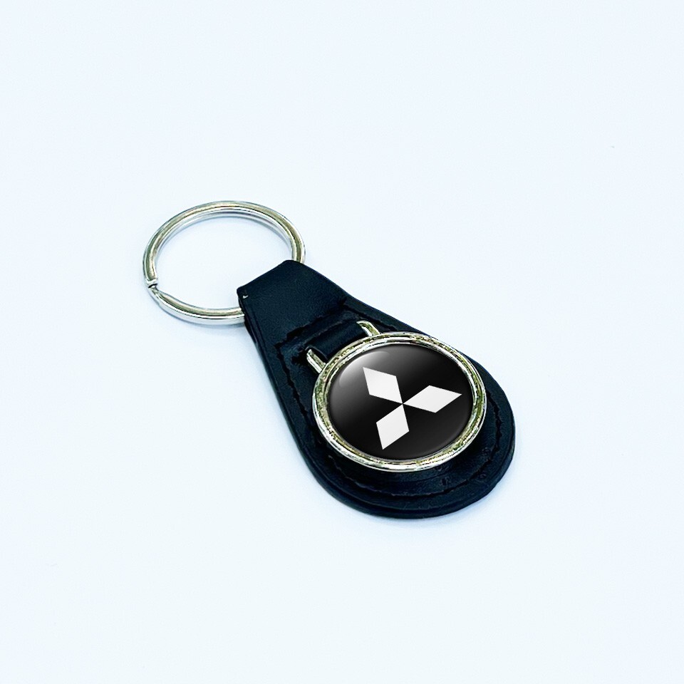 激レア　STUDS & EMBOSSING LEATHER KEYRING Mitsubishi Keychain | Premium Quality Keyring Unique Key