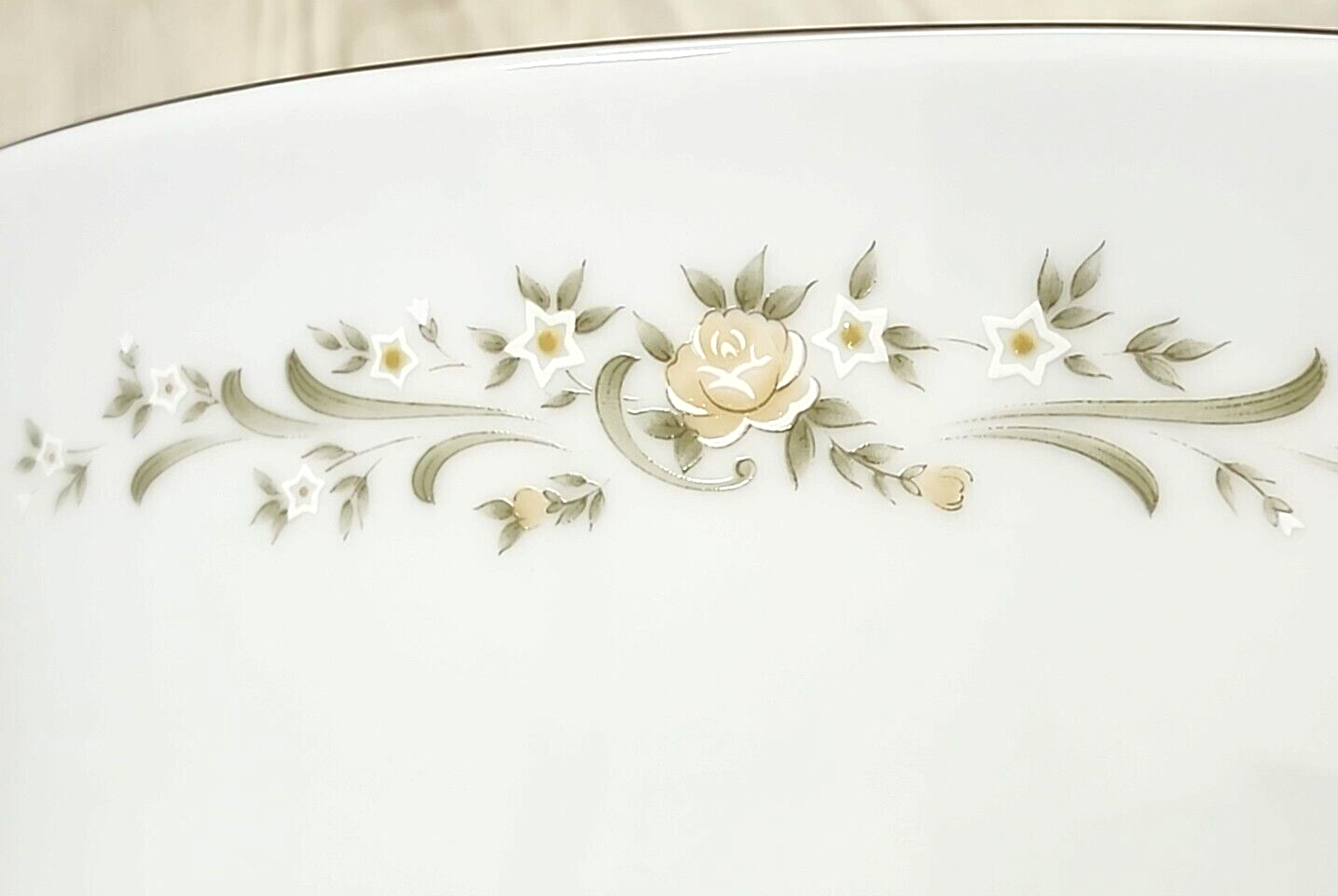 Sango China Debutante 3688 Oval Serving Bowl 9"