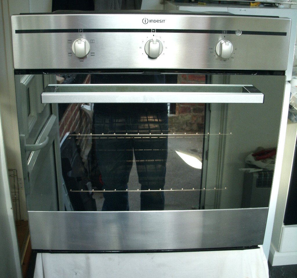 Hotpoint Integrated, Built in Electric Fan Assisted Oven in Shildon