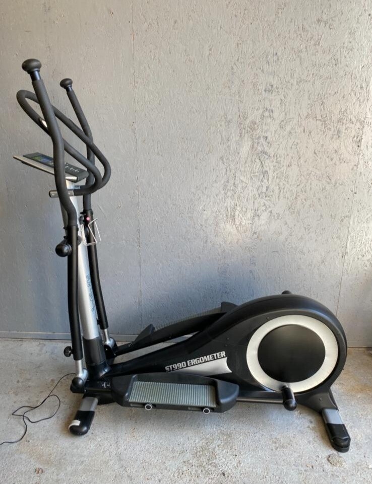 FREE DELIVERY INFINITI ST990 ERGOMETER CROSS TRAINER EXCELLENT