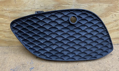 2016-2019 Mercedes Benz GLC300 Front Left Side Bumper Grille
