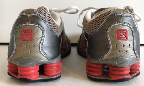 Nike Womens Shox Gray & Red Sz 10 Athletic Shoe 313809-081