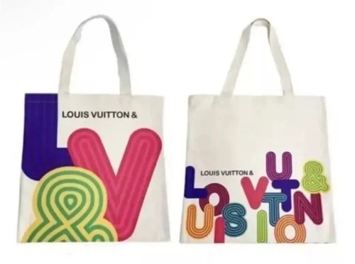 洋書　Louis Vuitton: City Bags 美品 Louis Vuitton Brogue Leather and Monogram Canvas Steamer MM
