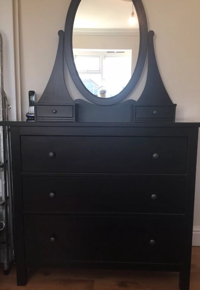 REDUCED Black IKEA HEMNES dressing table/ chest of drawers with a mirror in Oxford
