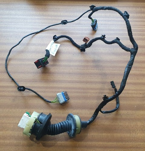 RelishGuitarsFLAMDJANE交換PU9セット付 PEUGEOT 207 06–14 3 door O/S FRONT OFFSIDE DRIVER RIGHT SIDE