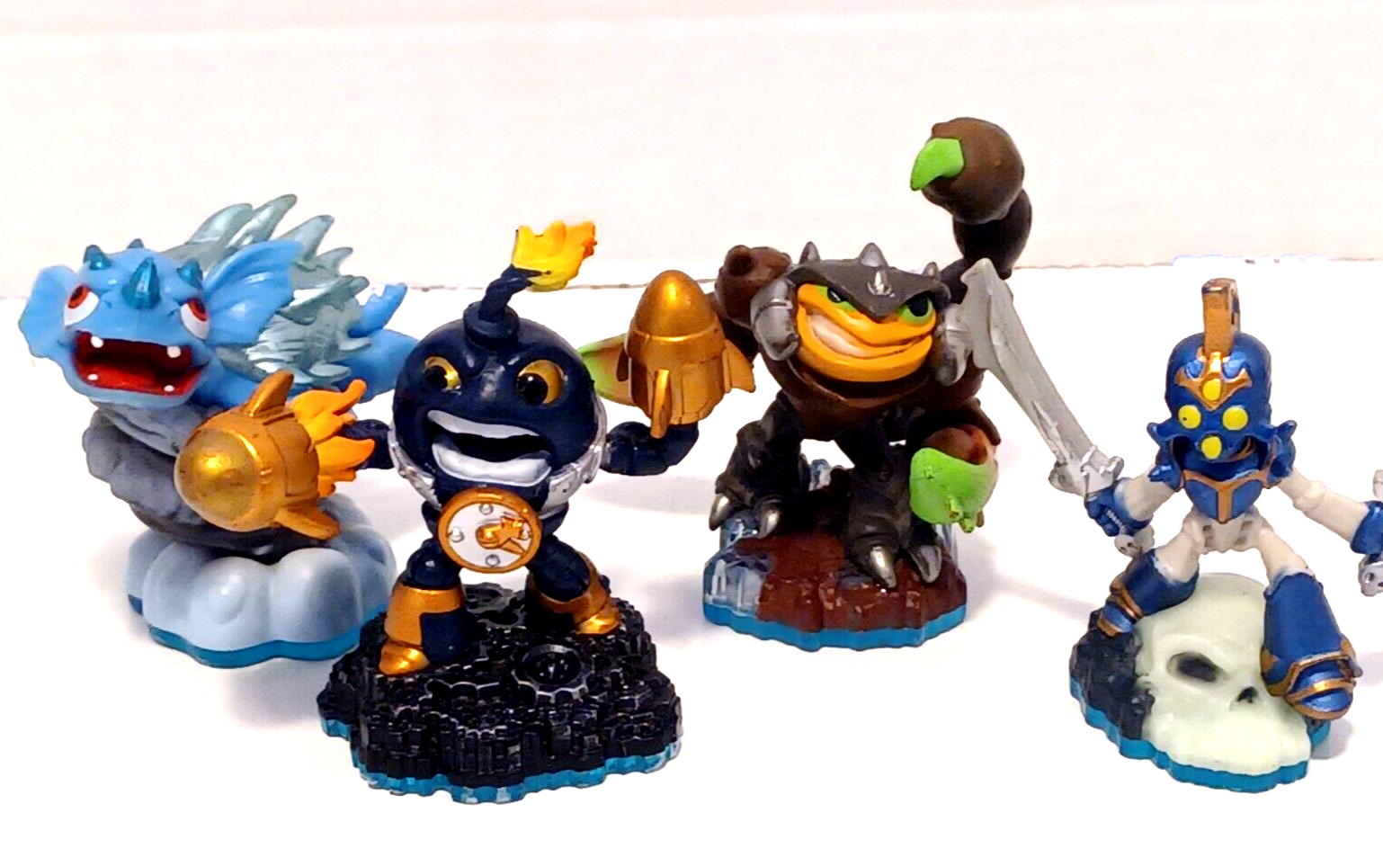 4 Skylander Figures SWAP Force 2013 A0147A, E3132A, W3138A