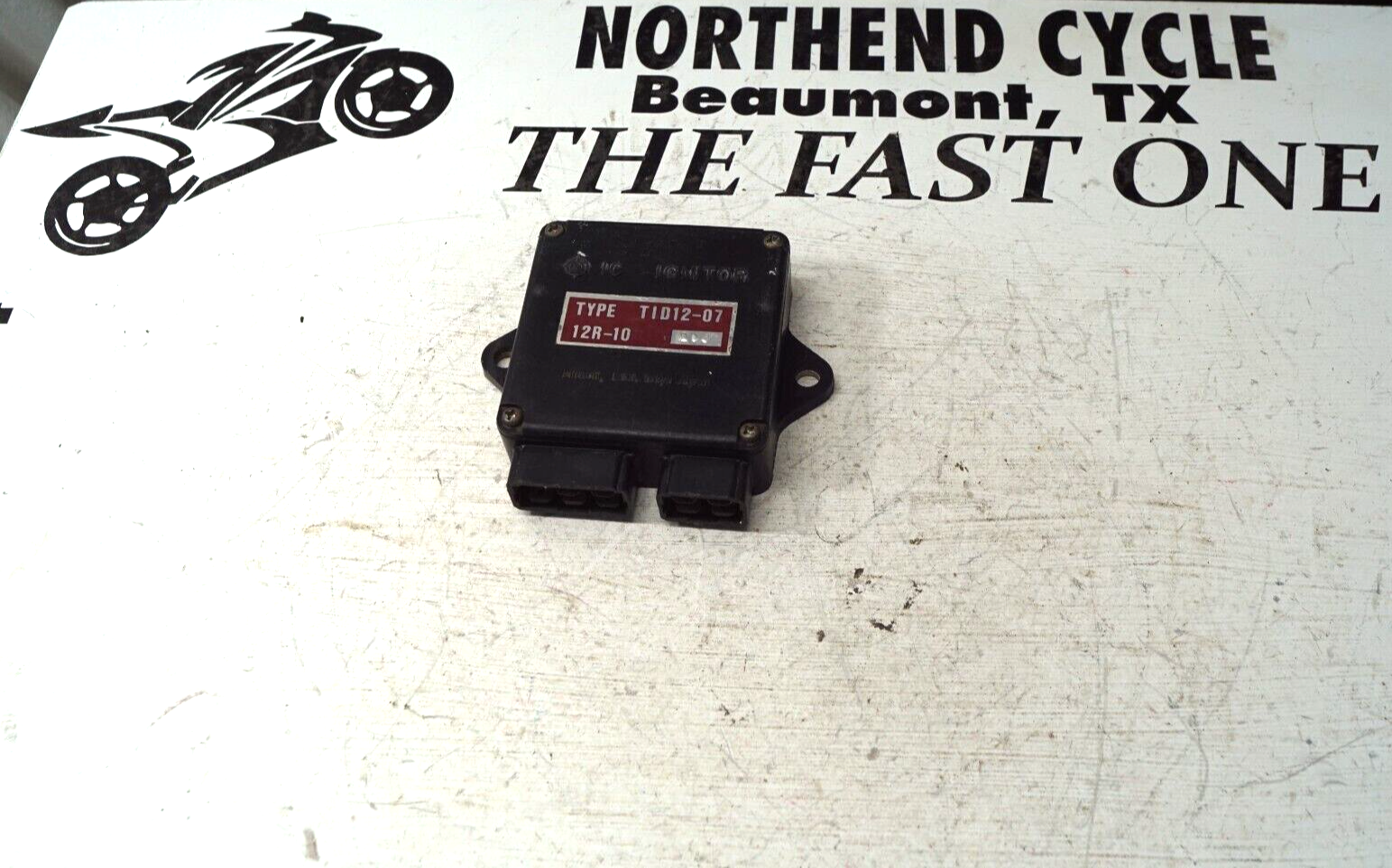 82-83 Yamaha XS400 Ignition Ignitor Control Unit CDI Box 12R