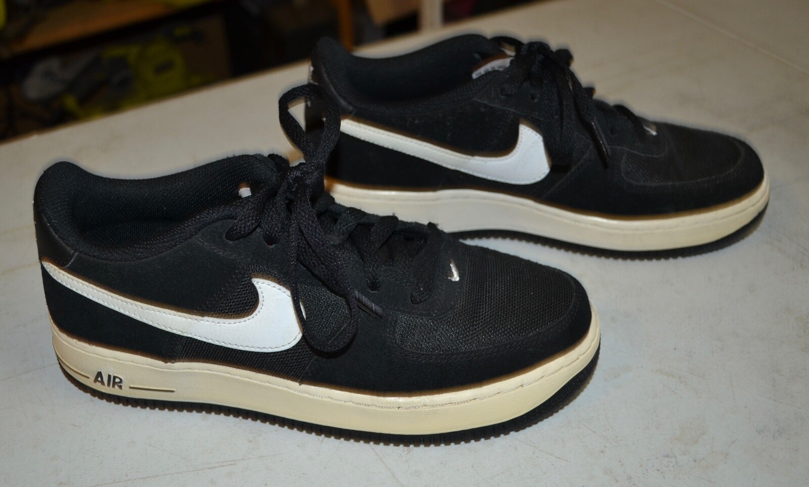 靴 NIKE AF1 26.5 26 5ブラックステッチ NIKE エアフォース1｜Yahoo!フリマ（旧