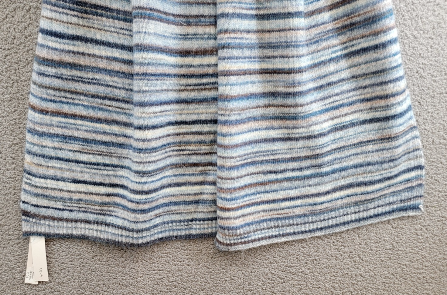 AQUA Wool Blend Space Dye Knit Scarf Women's One Size Blue~ - Picture 9 of 13