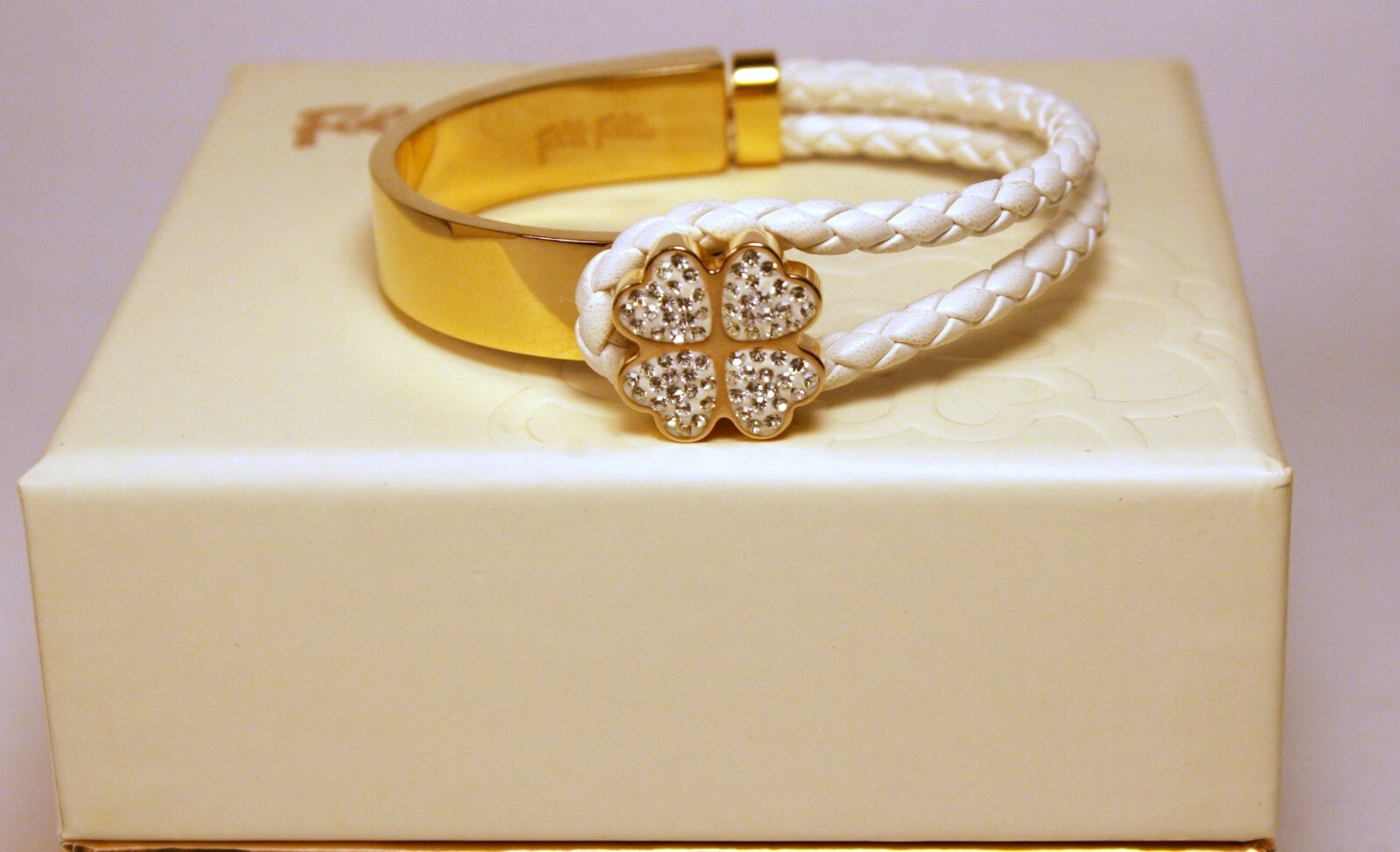新品未使用 2way FolliFollie  BRACELET $_57.JPG?set_id=8800005007