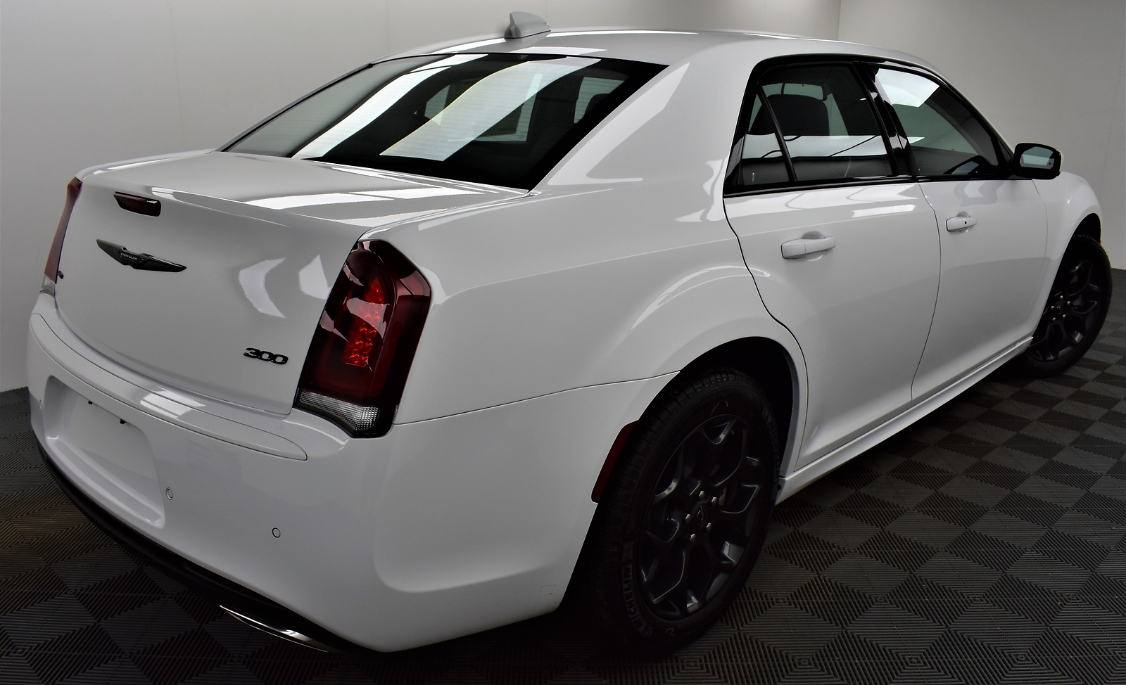 2022 Chrysler 300 Touring L * Brand New * All Wheel Drive New