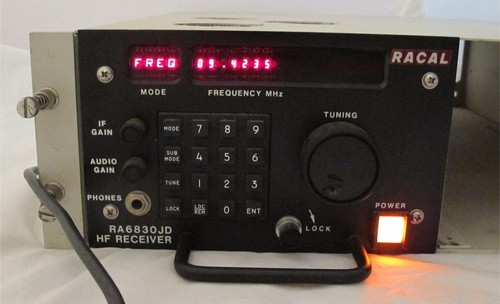 Racal RA6830JD HF VLF Receiver