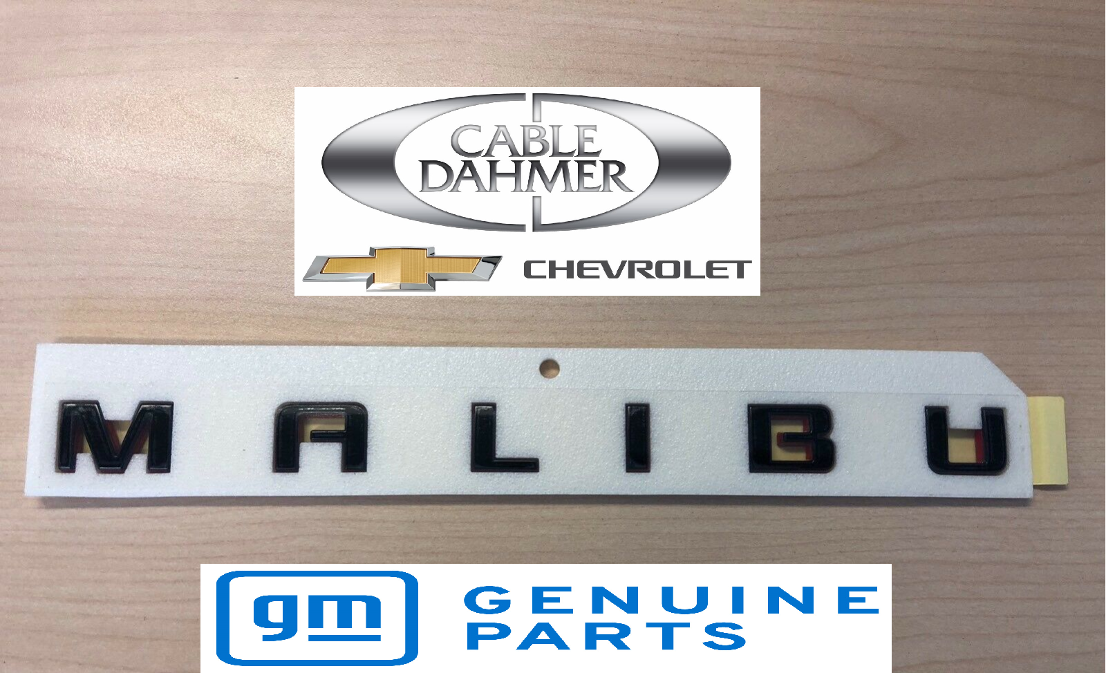 ◆ept◆ MALIBU REDTAN 11715377 NEW Chevrolet Malibu OEM Factory Redline Door Emblem