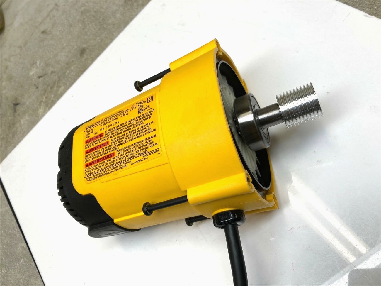 Kohlebürsten Für Dewalt Gehrungssägen DW718, DWS780, DW717 | 2 Stück, Ersetzt 381028-08 / 381028-02