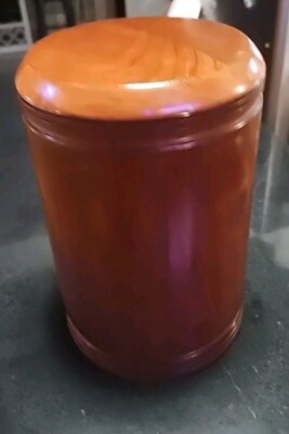 Solid Maple Wood Keepsake Cremation Memorial Urn Secue W/Screws on Bottom 9''x6''