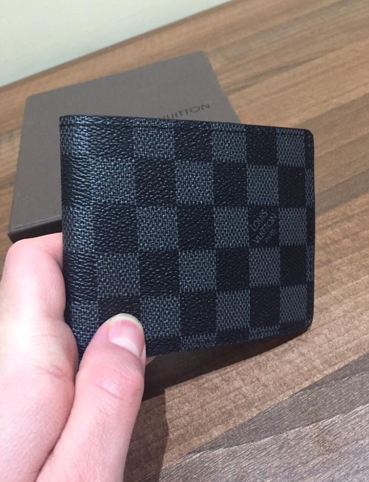 LV wallet for men and women in Finchley, London Gumtree