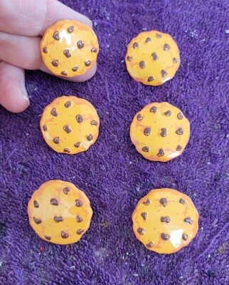 +Chocolate Chip Cookie Thumb Tacks Push Pins - 6pc Set - Fun & Unique!