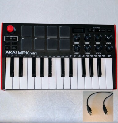 Akai MPK Mini MK3 25 Key Electronic Keyboard - Black/Red/White