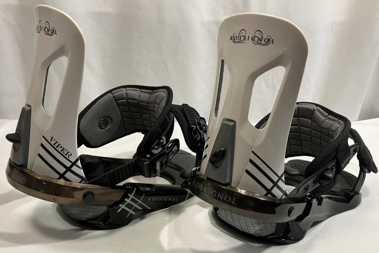 Salomon スポンジボブ スノーボード　BURTONバインディング付 Salomon スポンジボブ スノーボード BURTONバインディング付