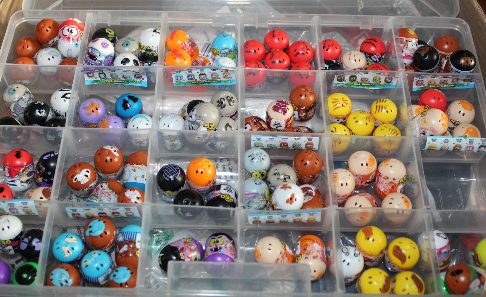 New Mighty Beanz Series 1 You Pick & Complete Sets Beans