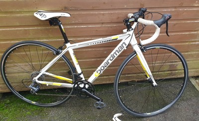 Boardman Sport/e junior Road Bike. used but In very good condition. 