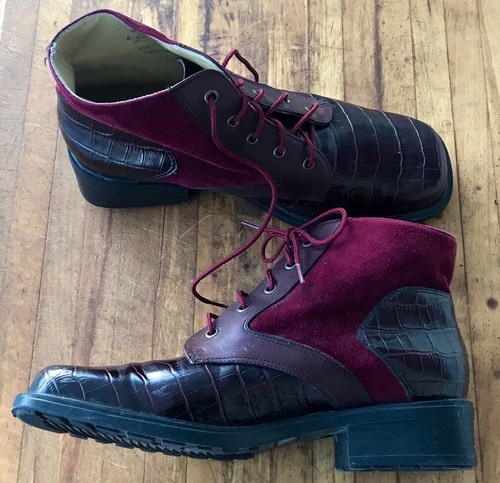 Vintage Boots 1990s Red Croco Suede Leather Size 9.5 Lace Up Spring Ladies Shoes