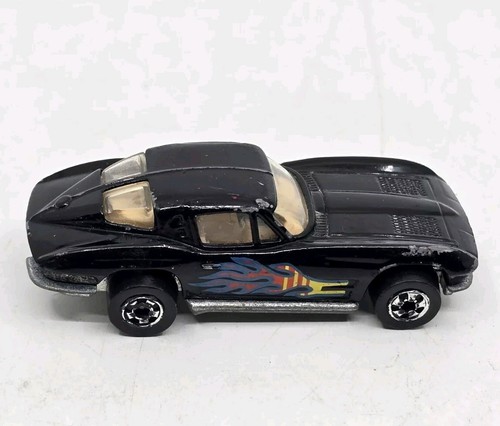 ホットウィール Corvette Central シリーズ　＃1〜4 Nice Hot Wheels 1979 Split Window Corvette Silver Black