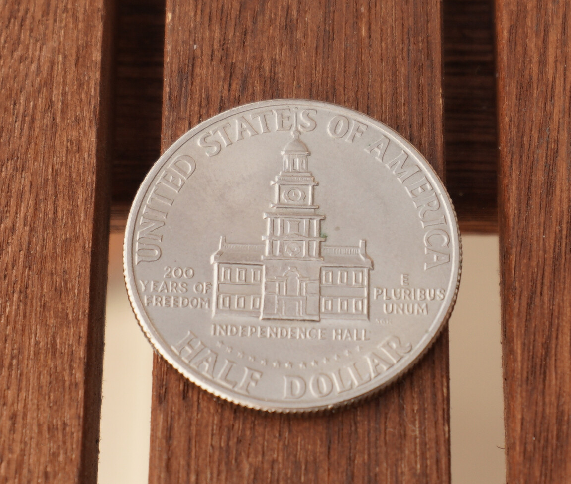 200 Years of Liberty 純銀 八角形 希少 1976年発行 1 Ounce