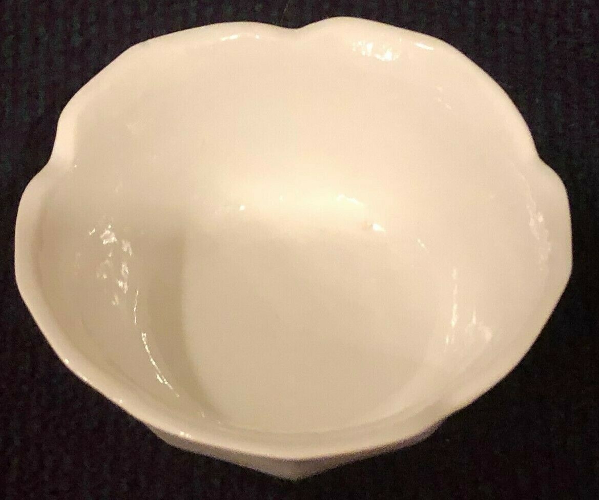 Set of 12 VINTAGE WHITE GLASS Small Dessert Sauce Condiment Bowls 3 1/4