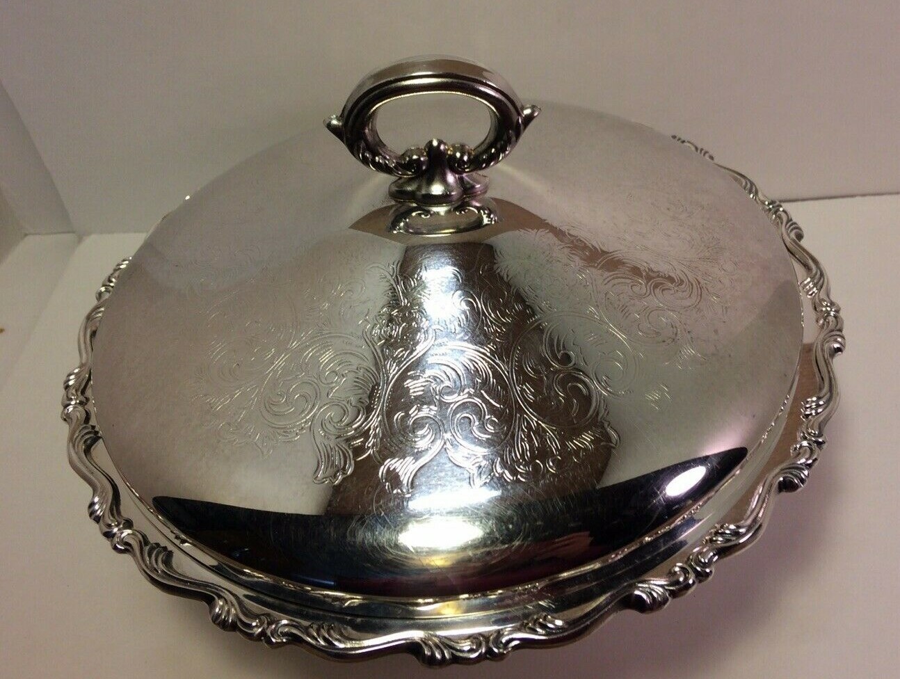 ONEIDA Silver Plate Casserole Server 3 Footed Lid Cover Pyrex Glass Insert, 3 pc