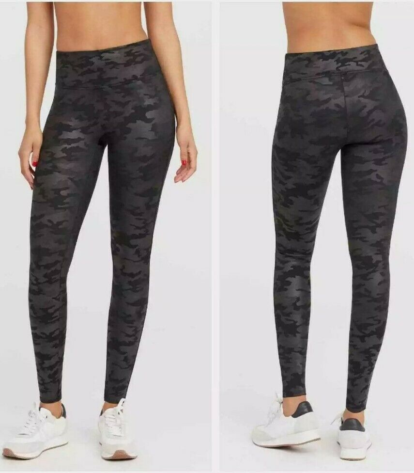 

SPANX Матово-черные леггинсы из искусственной кожи с камуфляжным принтом  = 6/8 Корректирующий животик, Черный