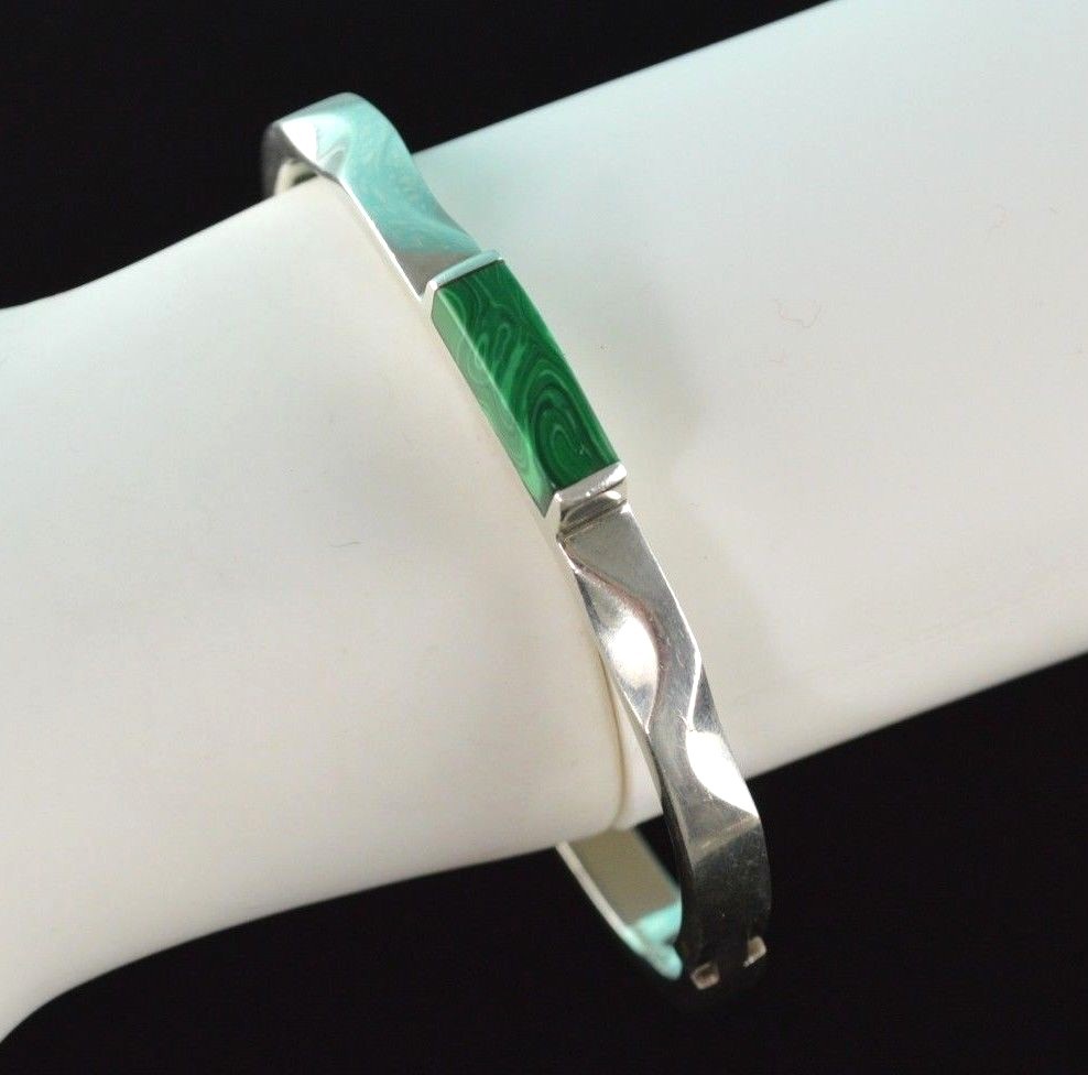 Womens Sterling Silver Green Malachite Bangle Bracelet Latch Hook Taxco 33.35 G