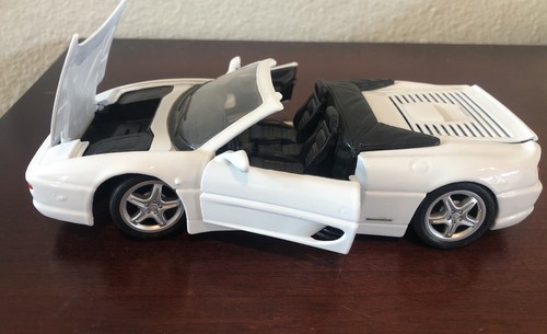 Maisto LaFerrari ホワイト 1/18 BBR Ferrari LaFerrari Matt Fuji White/Carbon roof Ltd
