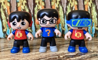 Ryan s World Virtual Reality Gamer Toy Figure Lot- All Gently Used