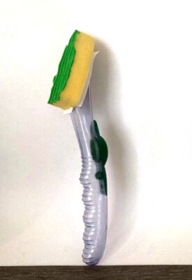 LIBMAN Dish Brush Scrub & Soap Dispenser Wand Brush, Made in USA. FREE SHIPPING