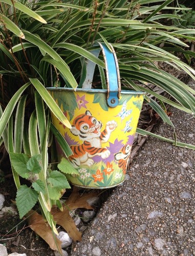 Vintage Sand Pail by Ohio Art- Tiger Cubs-Flowers & Butterflies-Pre Zip Code Era