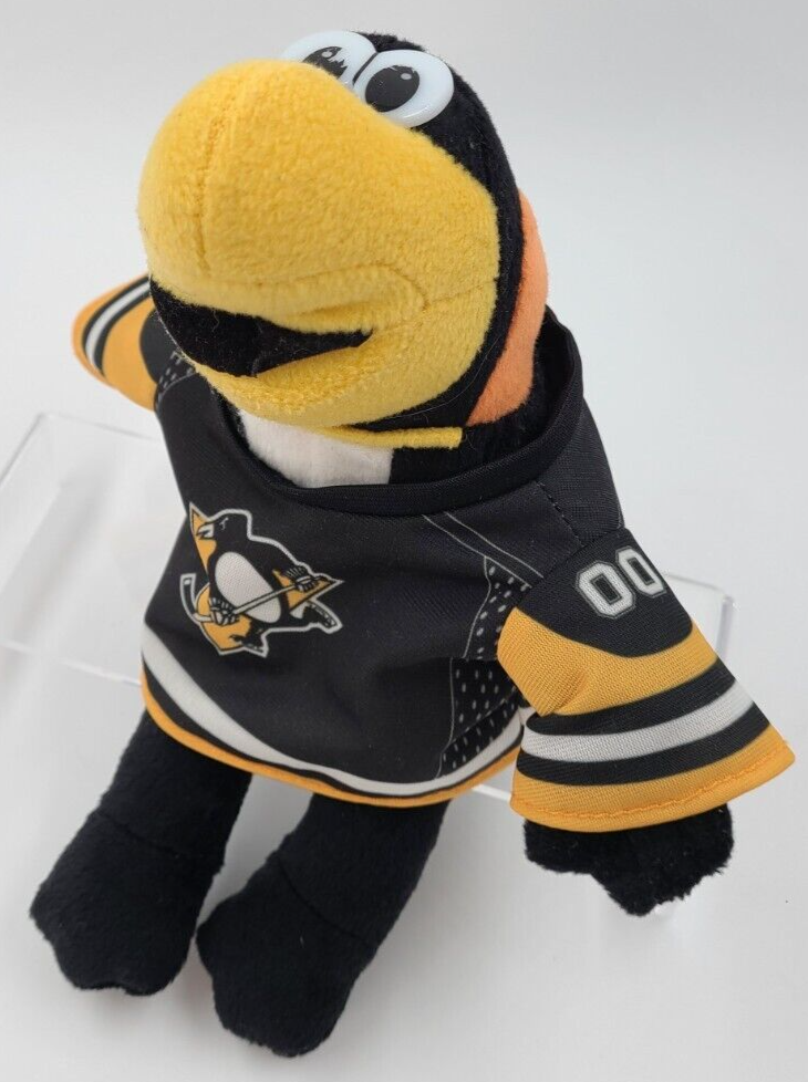 STUFFED ANIMAL HOUSE PITTSBURGH PENGUINS NHL HOCKEY ICEBURGH PLUSH COLLECTIBLE