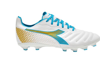 Diadora, Women’s Soccer Shoes, Quality, Comfort, Performance, NEW In BOX!