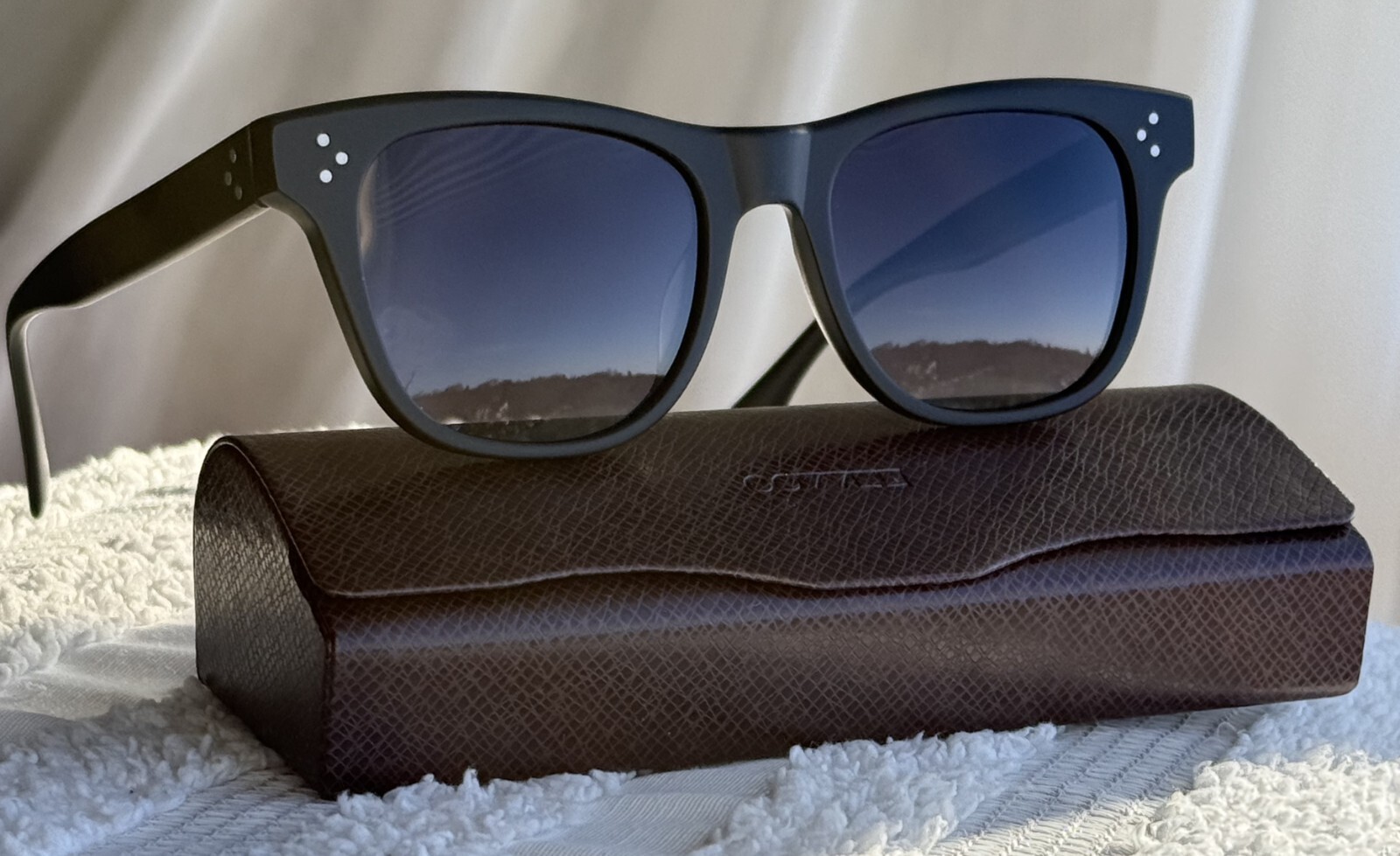 Oliver Peoples Jack Huston OV5302-U 1003/R2 Matte Black + Grey