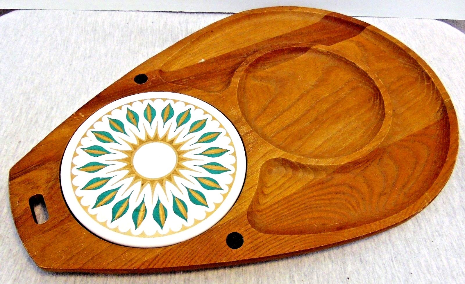 Vtg Woodcrest by Styson Snack Serving Dish Platter Wooden has Ceramic Round Tile