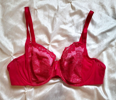 VTG Lace Bra Size 40C / 38D Rich Magenta Pink Satin Full Cup Underwire