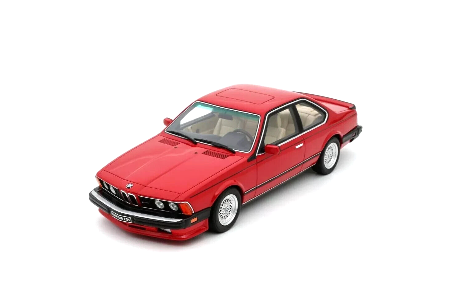 【未使用】BMW 6シリーズ　635　(E24) ミニカー 1/18 未使用】BMW 6シリーズ 635 (E24) ミニカー 1/18