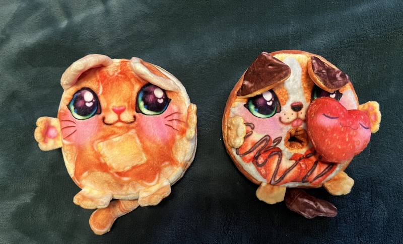 Cookeez Makery Toasty Treatz Mini Scented Plush Lot