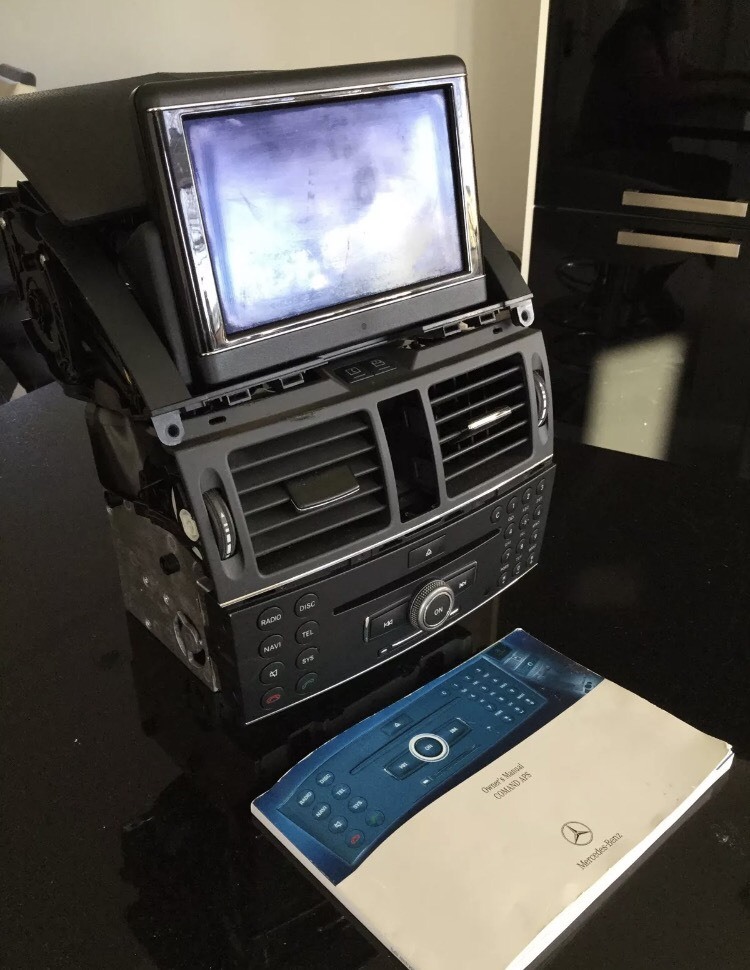 W204 Mercedes C Class radio/Satnav Unit in West Derby, Merseyside