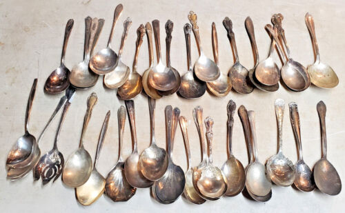 39 MIXED SILVER PLATED BIG BOWL SERVING SPOONS-- FOR CRAFTING LOT#4168