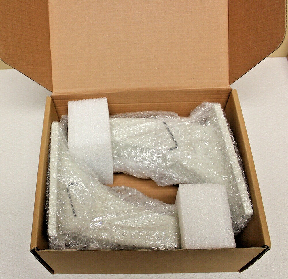 Vivotek AM-212 Wall Mount Bracket Set of 2