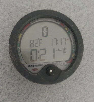 Oceanic Veo 250 Scuba Dive Computer Puck Module Diving Depth