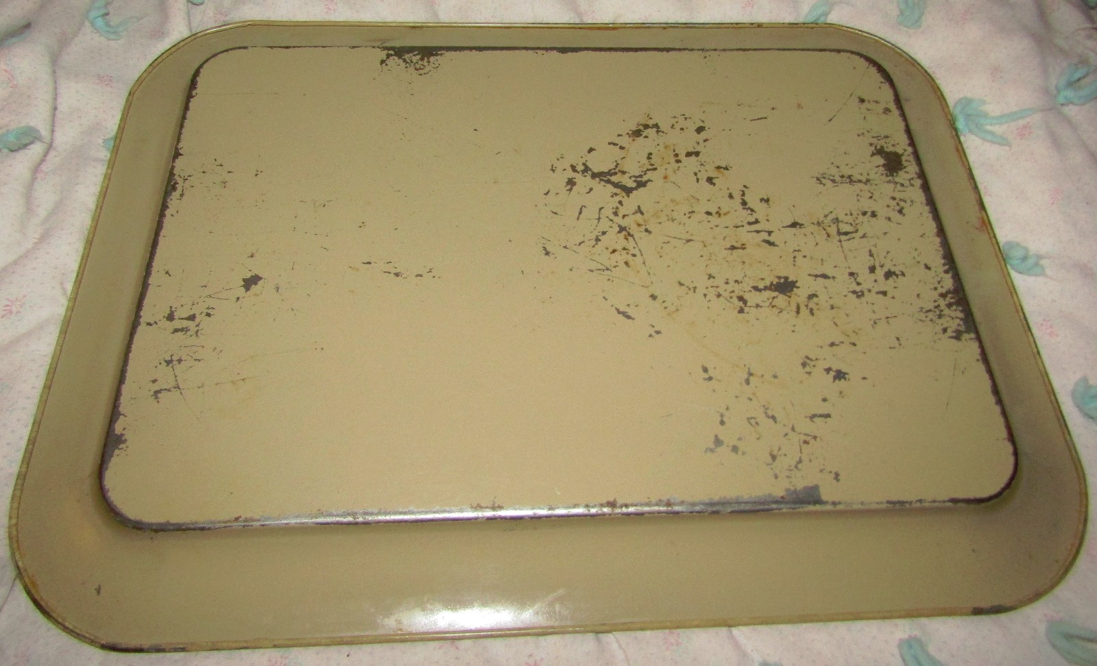 Vintage Painted Tin Tray Photograph Mountains Scene Lake Sheep 18