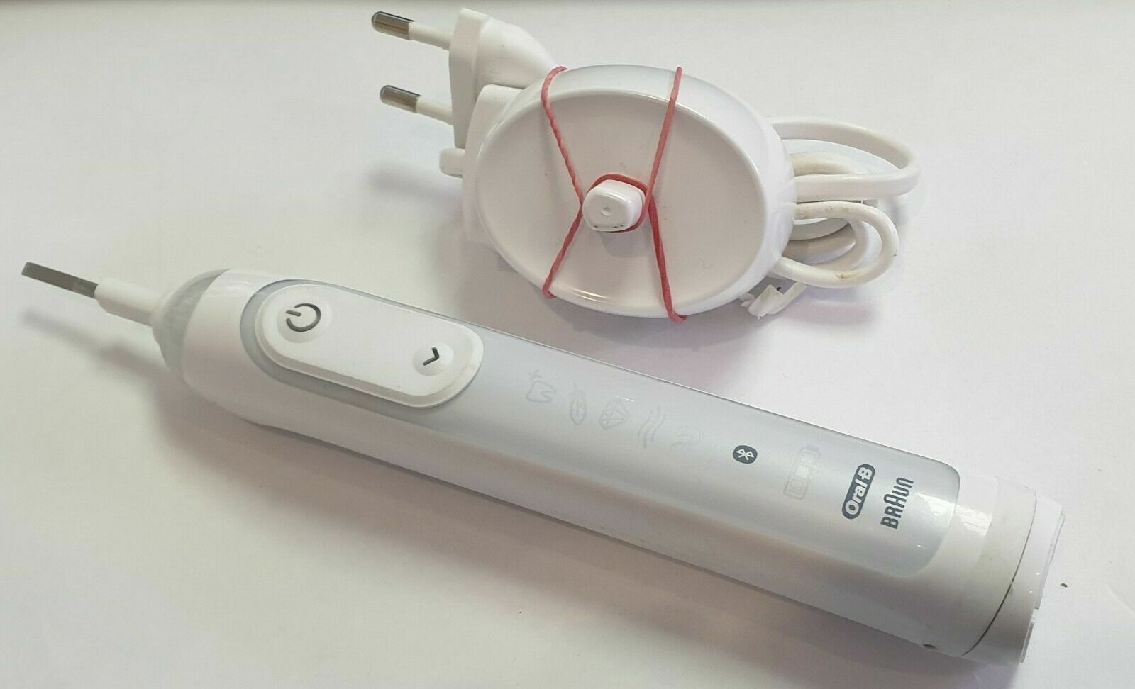 OralB Antriebsteil Genius 800010100 weiß Typ 3765 mit